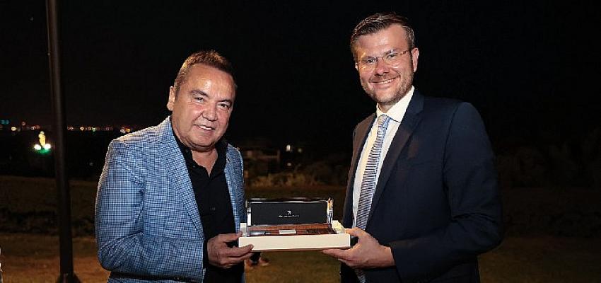 antalya-nurnberg-kardes-sehir-iliskilerinin-25-yilini-kutluyor.jpg