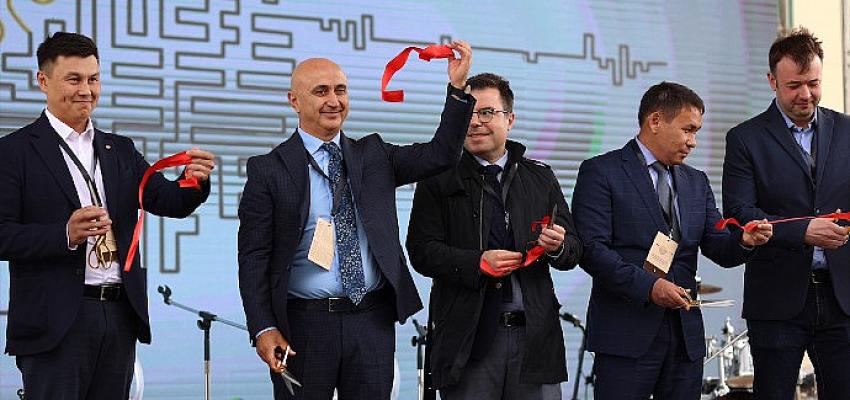 borusan-cat-yeni-revizyon-merkezini-atyrauda-acti.jpg