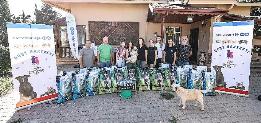 carrefoursanin-dost-hareketi-projesinde-mama-destegi-45-tona-ulasti.jpg