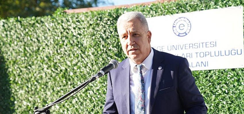 ege-universitesinde-patili-dostlar-icin-modern-egitim-alani-hizmeti-acildi.jpg