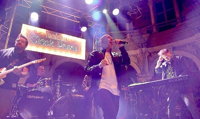 yeniden-cicek-pasaji-festivali-gerceklesti.jpg