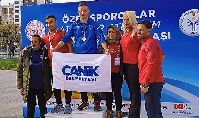 canikli-milli-sporcu-ali-topaloglu-rekorlara-doymuyor.jpg