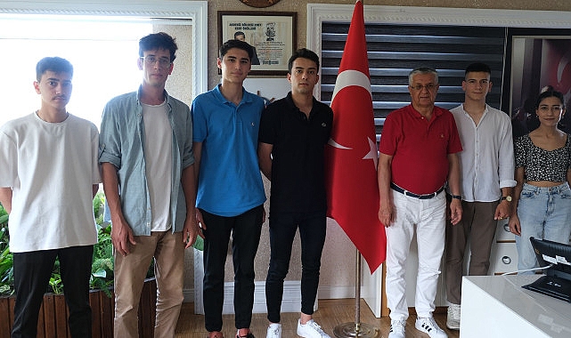chp-kemer-genclik-kollarindan-baskan-topalogluna-ziyaret.jpg