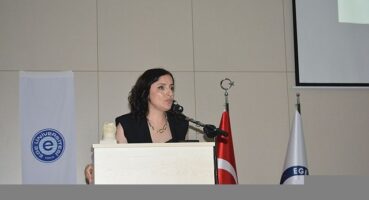 Dekan Prof. Dr. Ayşegül Dönmez, “Dünyanın her yerinde mezunu istihdam edilen bir fakülteyiz”