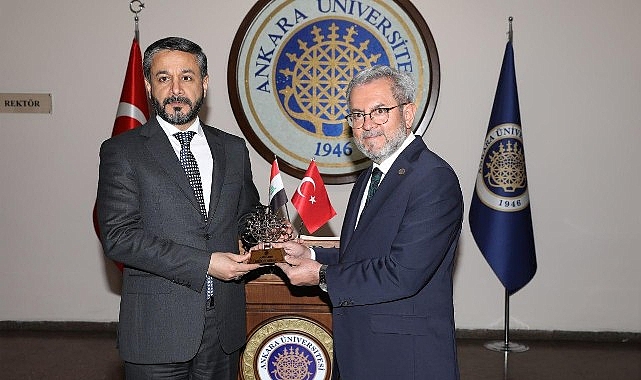 irak-yuksekogretim-ve-bilimsel-arastirmalar-bakani-al-abbudiden-rektor-unuvara-ziyaret.jpg