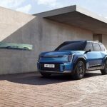 otomotiv-odullerinin-yildizi-kia-ev9.jpg